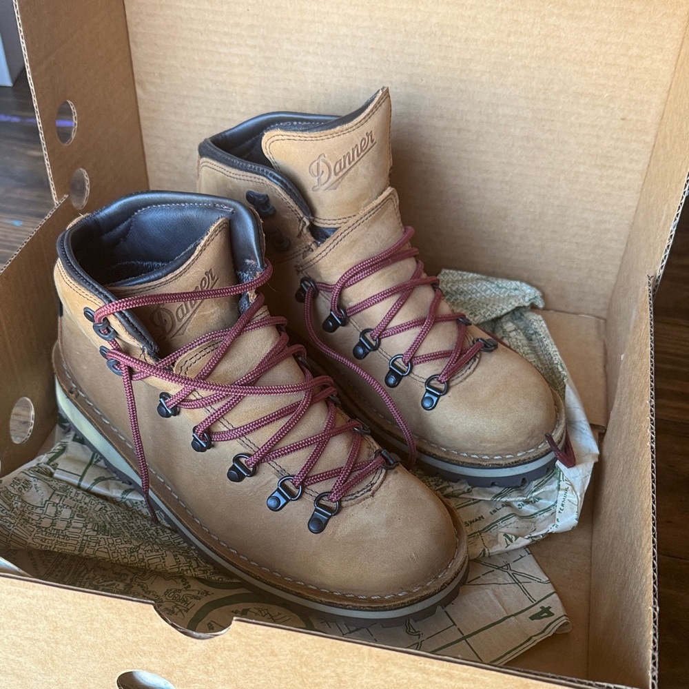 Danner Women's Tan Lace Up Boots with Burgundy Laces